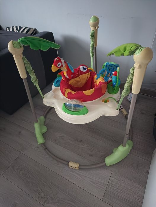 Jumperoo fisher price skoczek