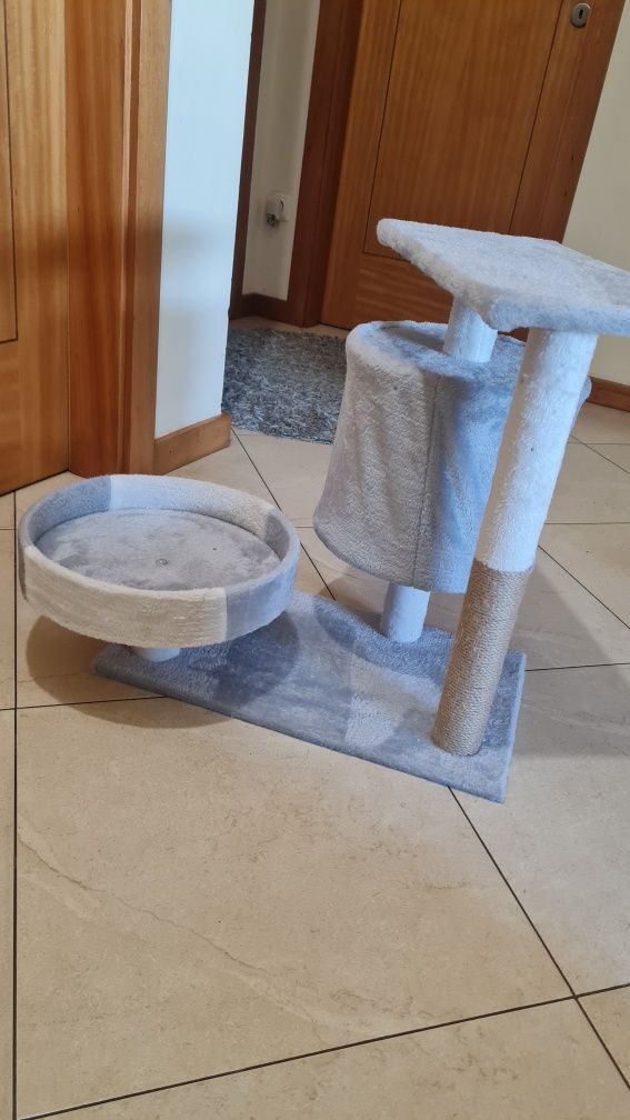 Arranjador para gato