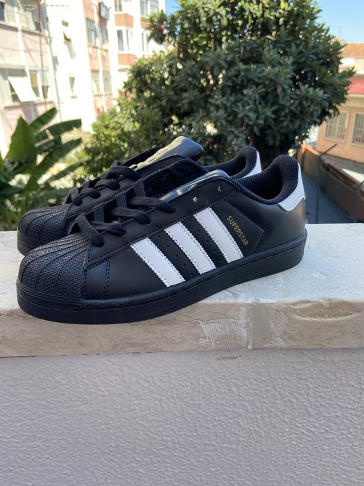 Adidas Superstar 39