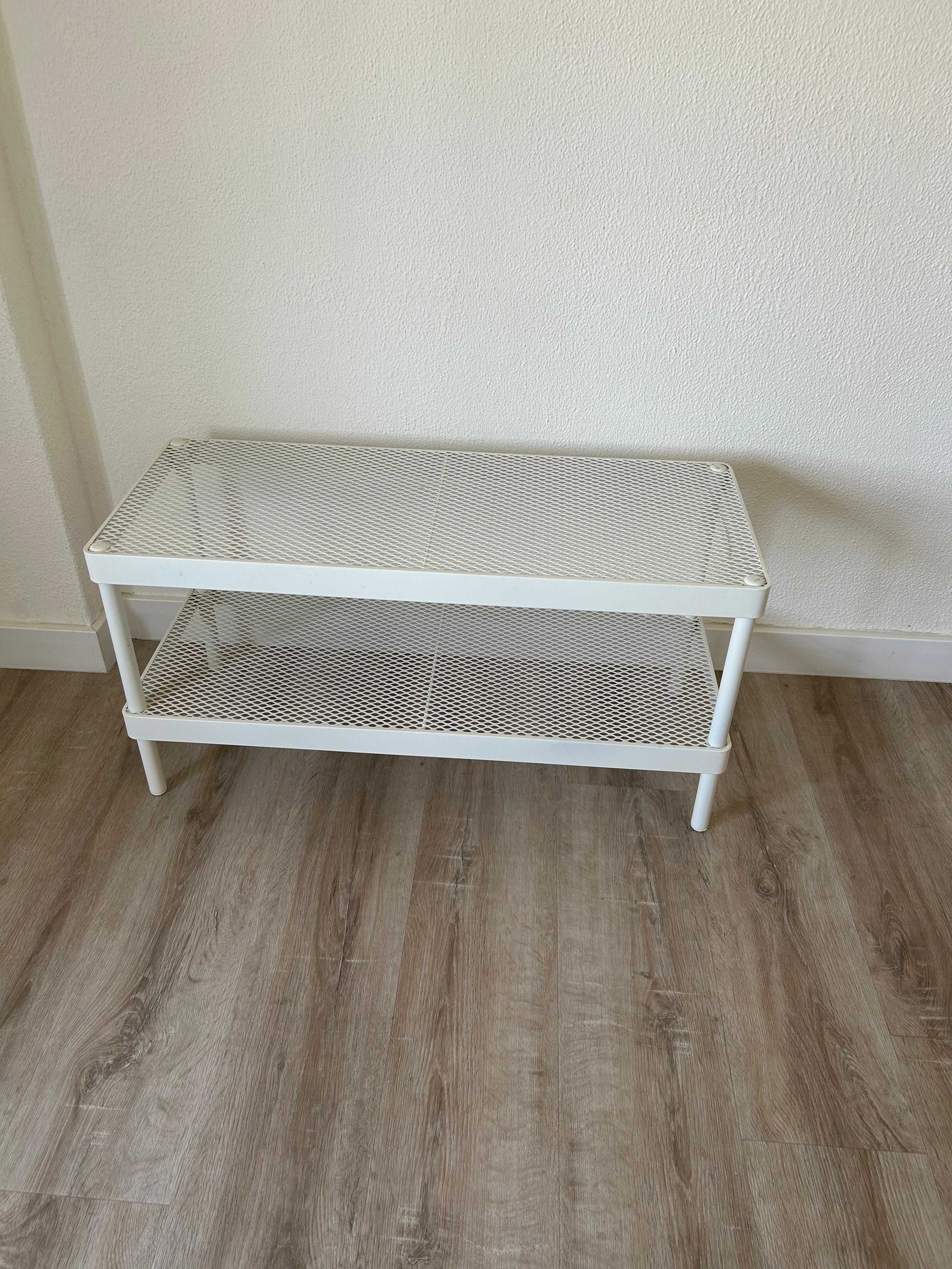 Sapateira branca ikea