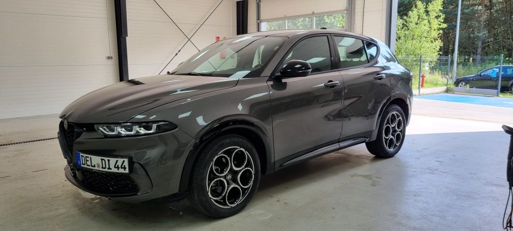 Alfa romeo tonale 1 6 JTD 2024.r 10tyś. Przebiegu