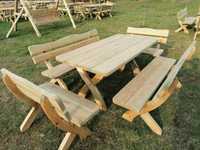 Meble ogrodowe, stół plus cztery ławki