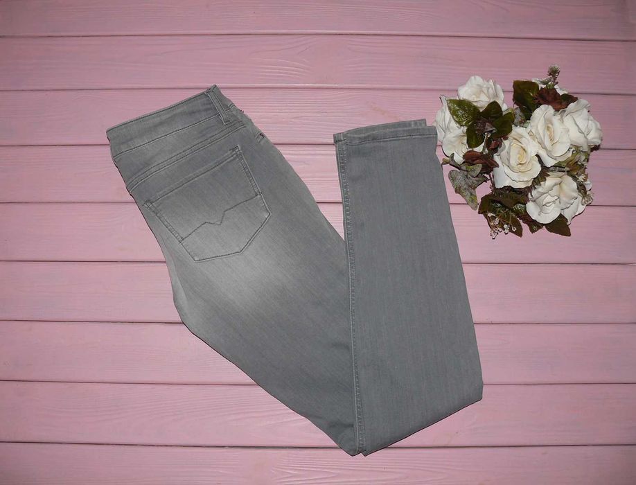 Джинсы Hugo Boss р. 27-28. Оригинал