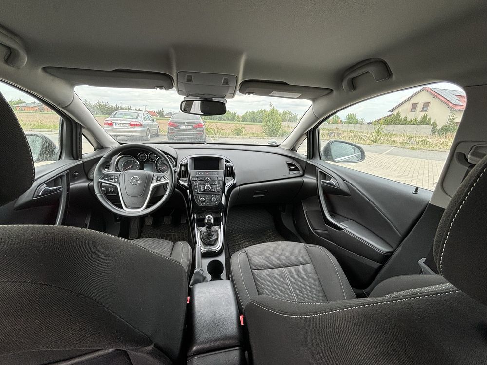 Opel Astra J 2016