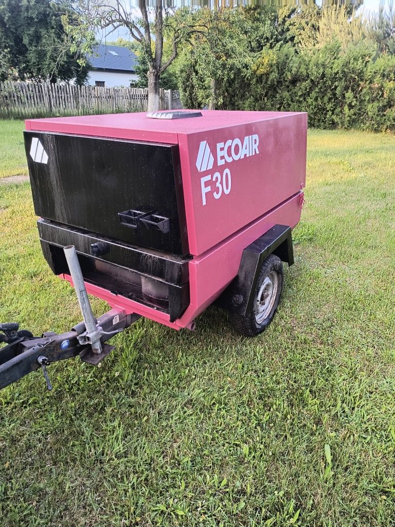 Sprzedam kompresor spalinowy sprężarkę EcoAir f30 Deutz