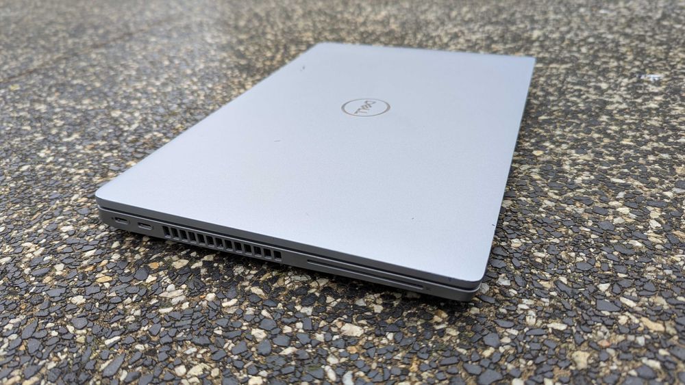 Dell 5420 (i5-1135G7, 12/256GB, 14in, USB-C PD/DP/TB4)+HUB