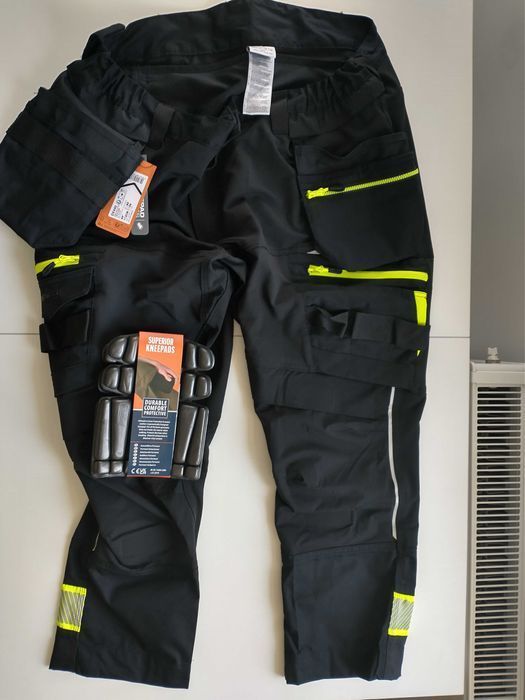 Portwest DX440 NOWE Spodnie robocze DX4 kaburowe czarne niski stan 44