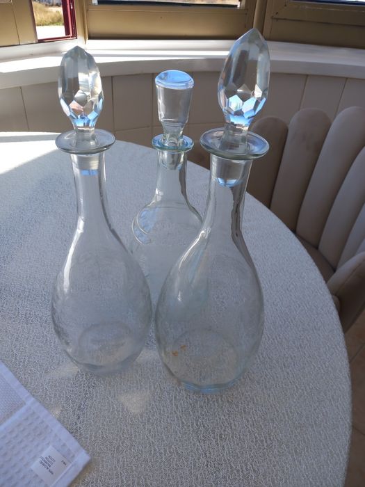 3 garrafas cristal antigas