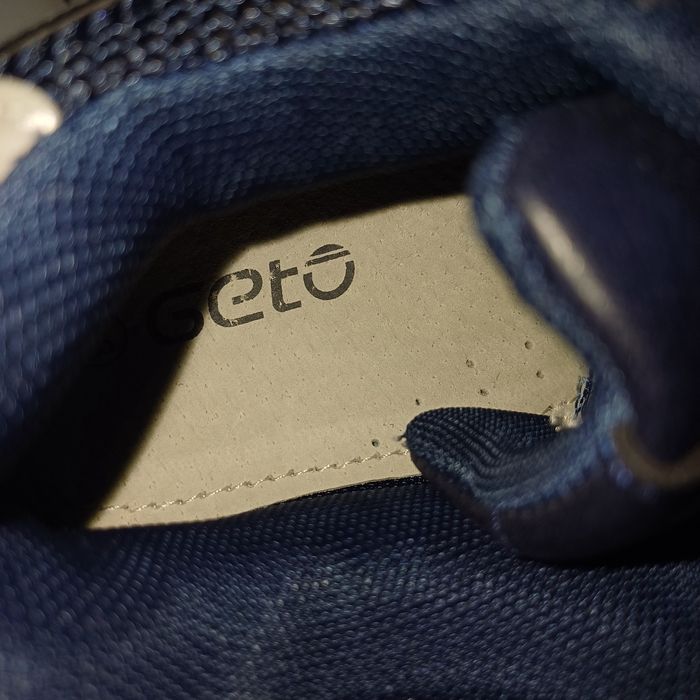 Nowe sportowe adidasy roz 32