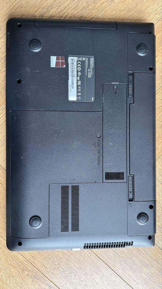 Samaung Seria 3 NP350V5C-S09PL - bez hdd i zasilacza
