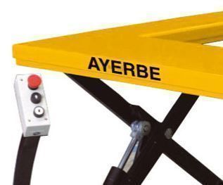 Plataforma Elevadora de cargas electro-hidraúlica tipo U 1000 Kg 780mm
