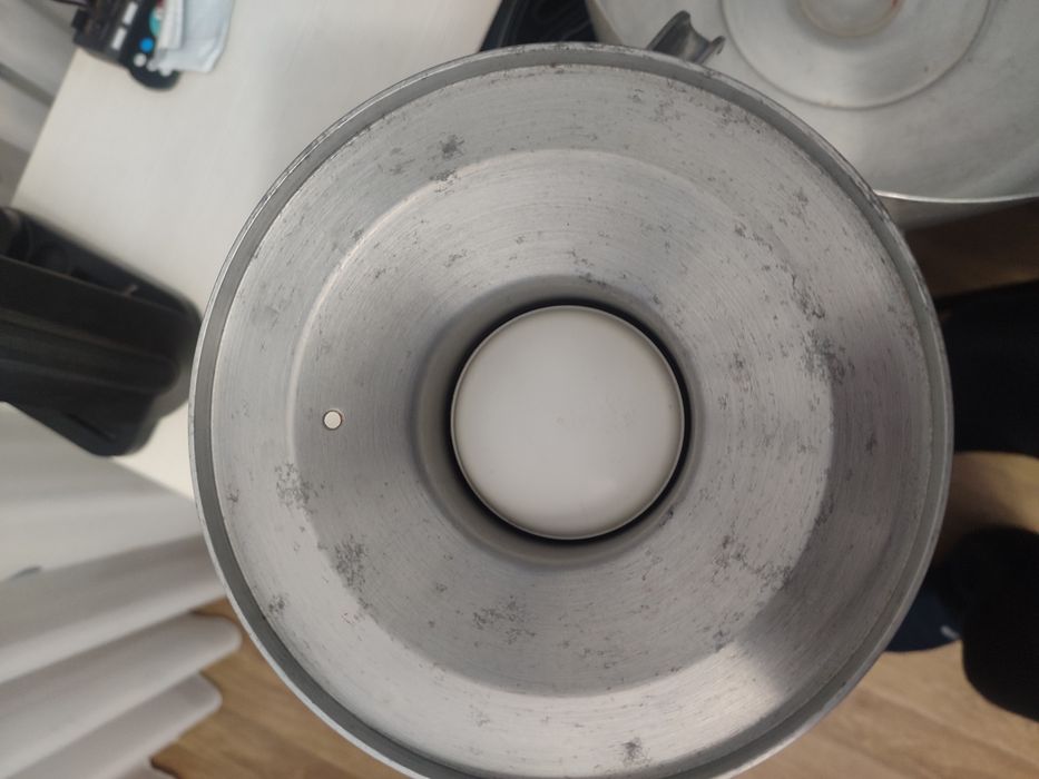 Сепаратор Мотор Січ СЦМ-80 повністю металевий майже новий .