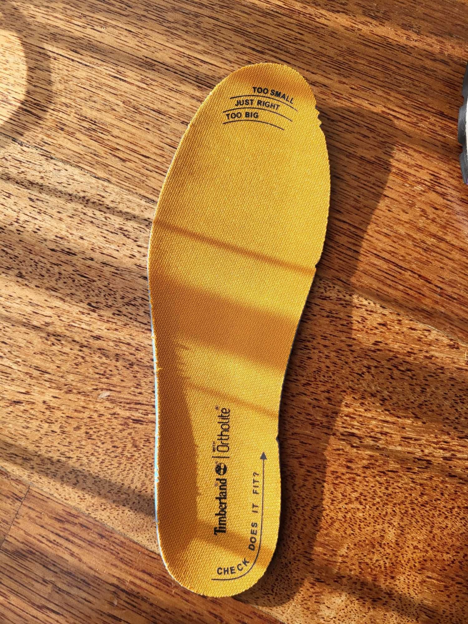 Buty chłopięce Timberland rozm.35 (21-21,5 cm)