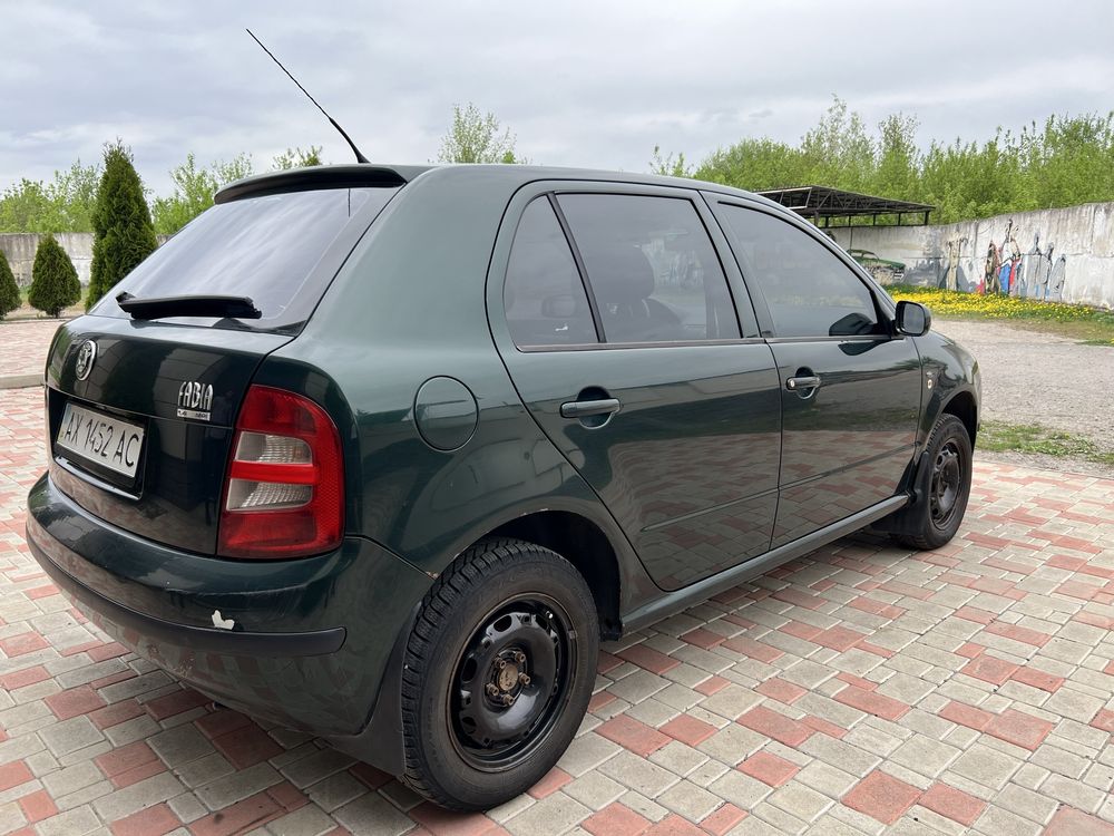 Продам skoda fabia 2002 год 1.4 MPI