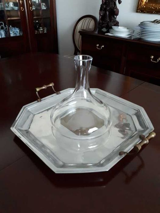 Tabuleiro estanho para mesa