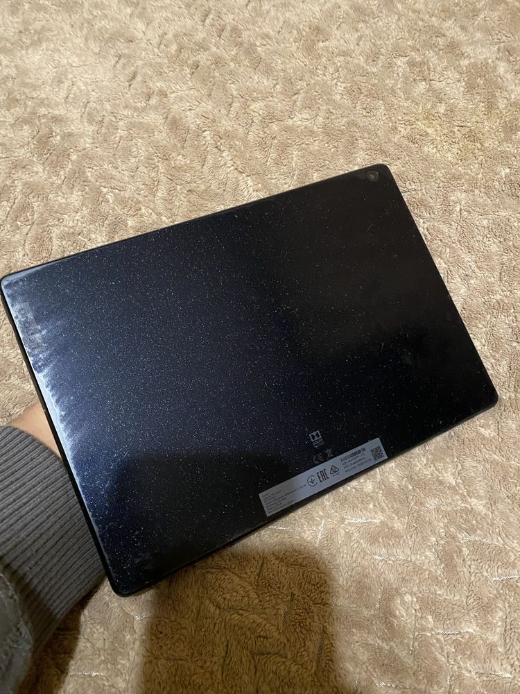 продам планшет Lenovo TB-X505F