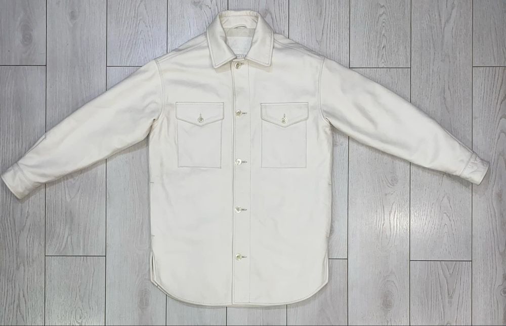 чоловіча шкіряна дизайнерська куртка Maison Margiela
size S-M