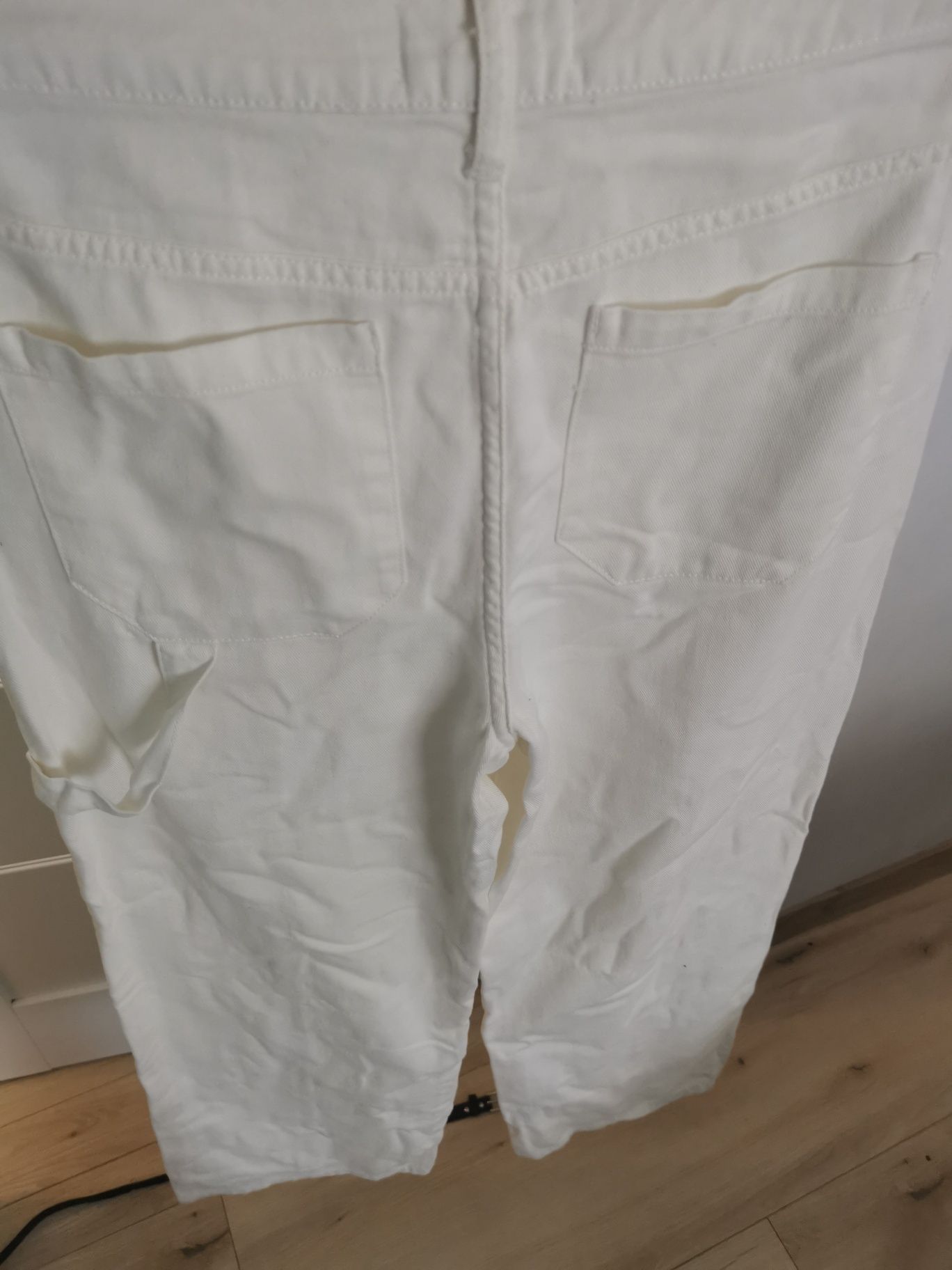 Spodnie nowe 38 szerokie