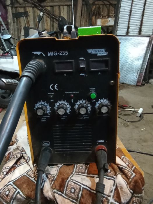 Продам сварочний полуавтомат.