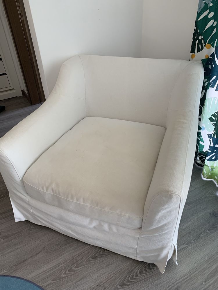 Sofa poltrona monolugar IKEA branco