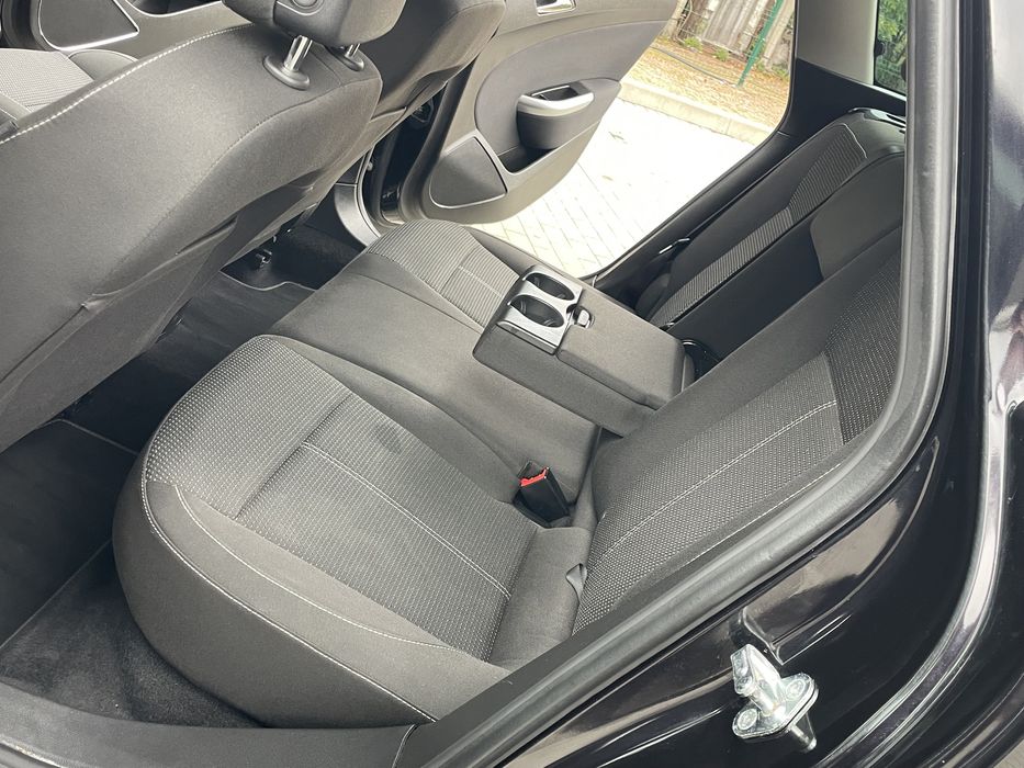 Продам Opel Astra J 2012р. 1.6 бензин Свіжопригнана