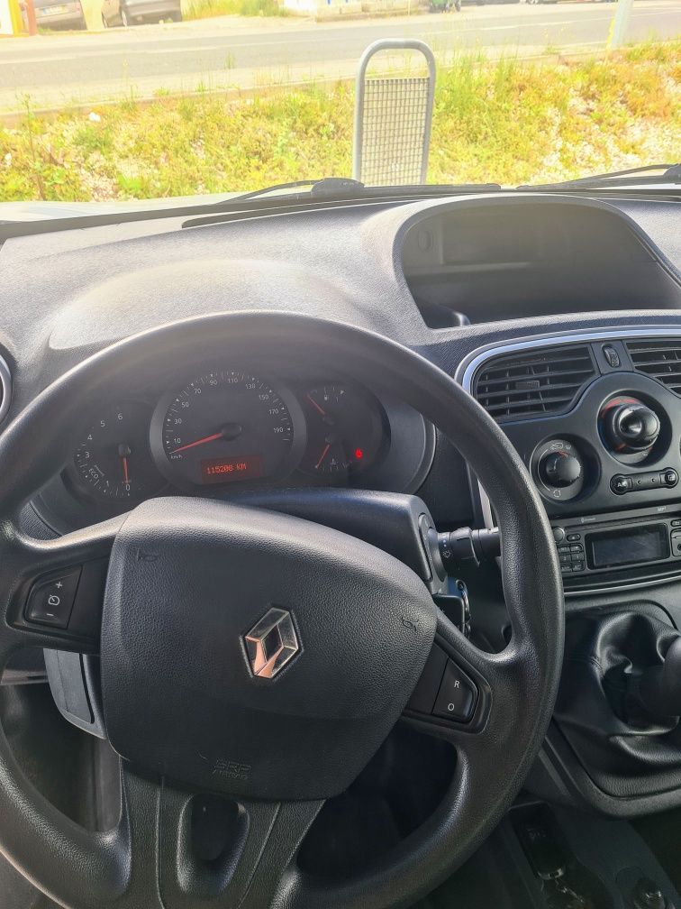 Renault Kangoo 1.5 dCi 2016 com IVA dedutível - 3 lugares