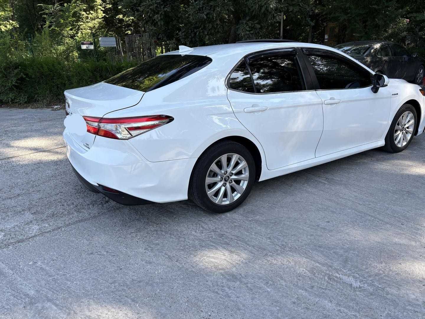 Toyota Camry 2019 2.5 гібрид