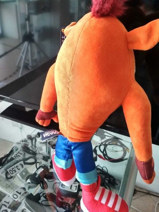 PROMO:Peluche Crash Bandicoot SD Sorridente Edição 25 Anos 33cm