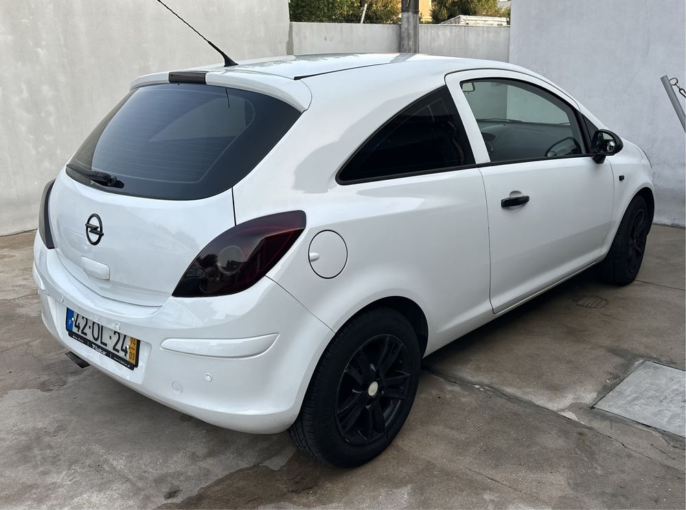 Vendo Opel corsa D 2014 1.3 cdti