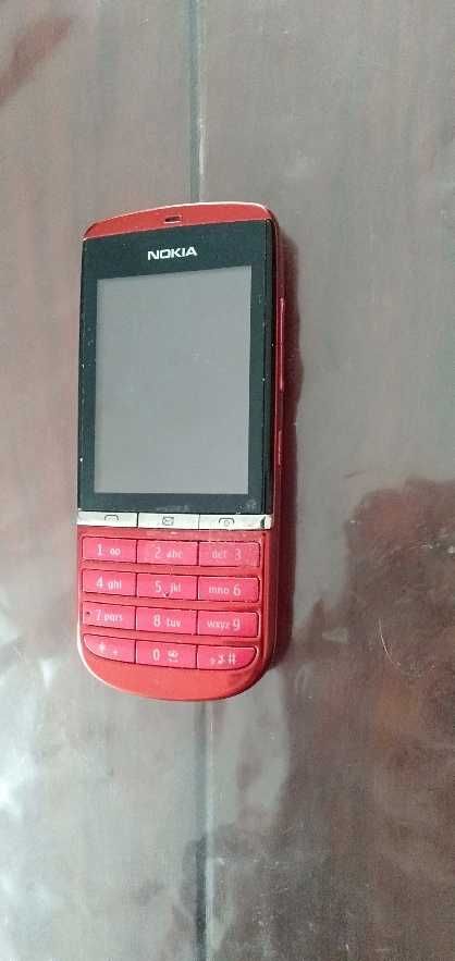 Sprawna Nokia 300 Asha stan bdb