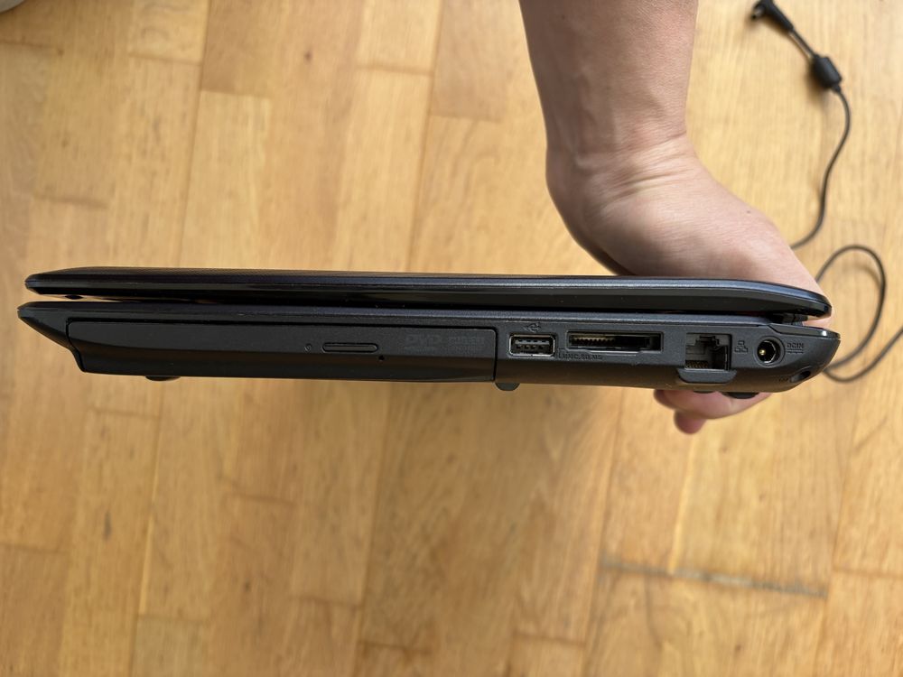 Ноутбук Asus X52N