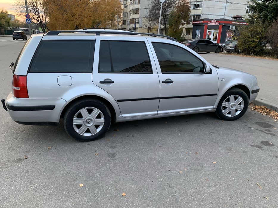 Продам гольфа в гарному стані