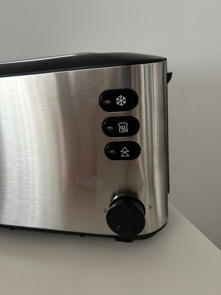 Toster marki Severin 1000W AT2515