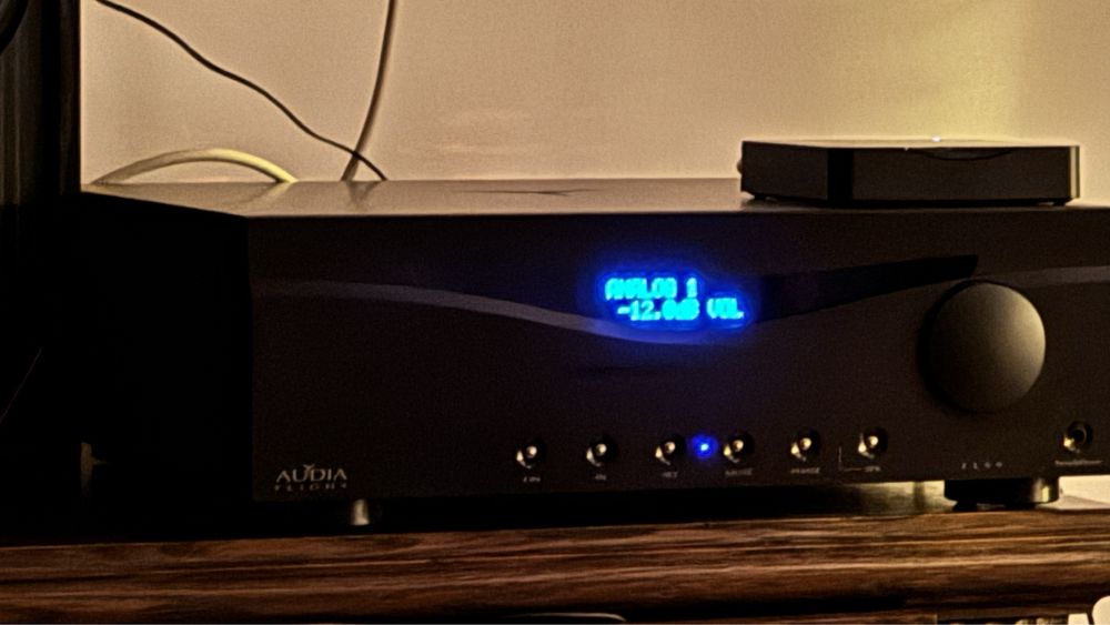 Wzmacniacz Audia Flight FLS-9 + DAC ideał