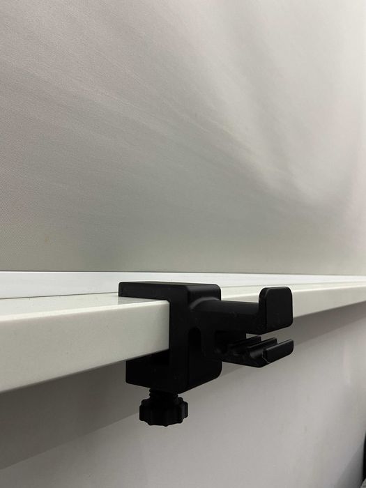 Regulowany Uchwyt na Słuchawki – Montaż Śrubowy, Solidny