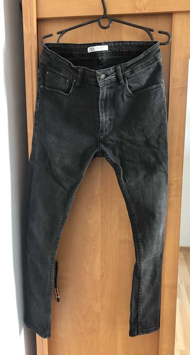 Jeansowe spodnie skinny grafitowe, czarne ZARA