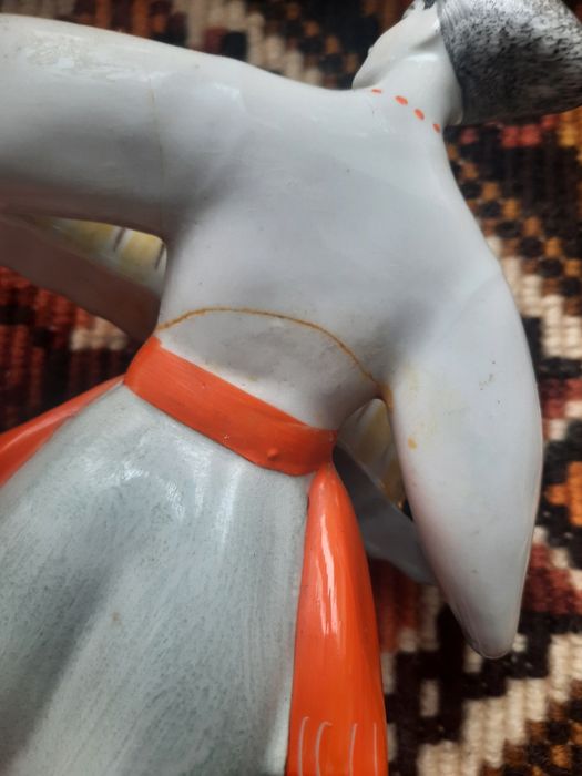 Продам статуэтки фарфор