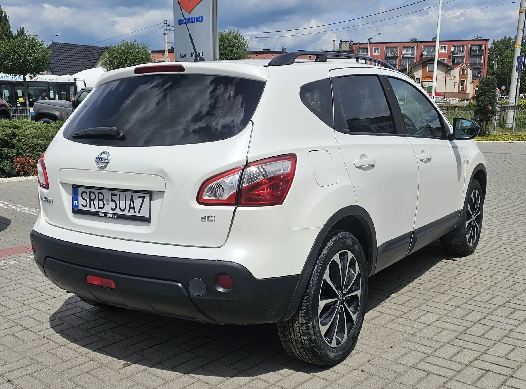 Nissan Qashqai Napęd 4x4, bogata wersja wyposażenia, Kamera 360