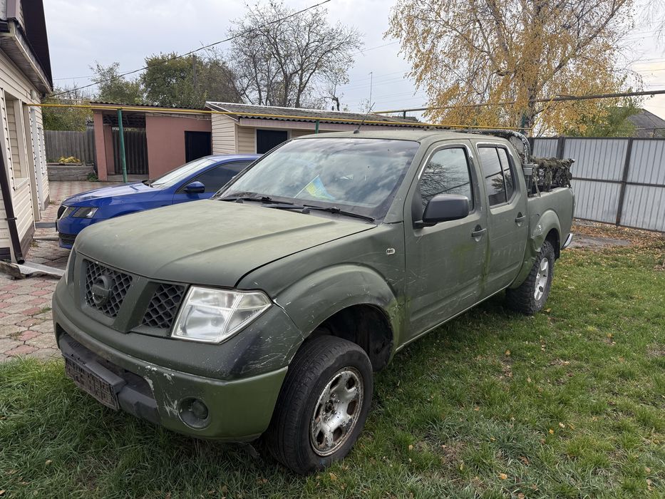 Nissan Navara продаж ціляком на запчастини