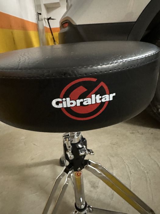 Banco de bateria Gibraltar 9608