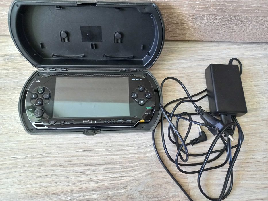 Konsola Sony PSP - Playstation Portable fat 1003