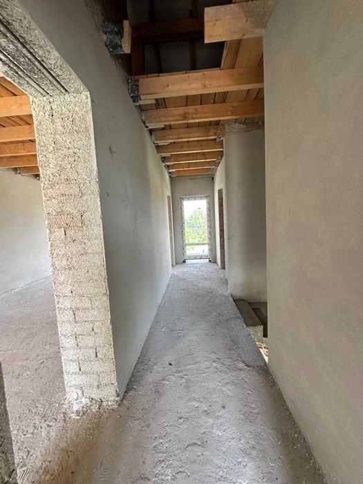 Продаж будинку у Львові