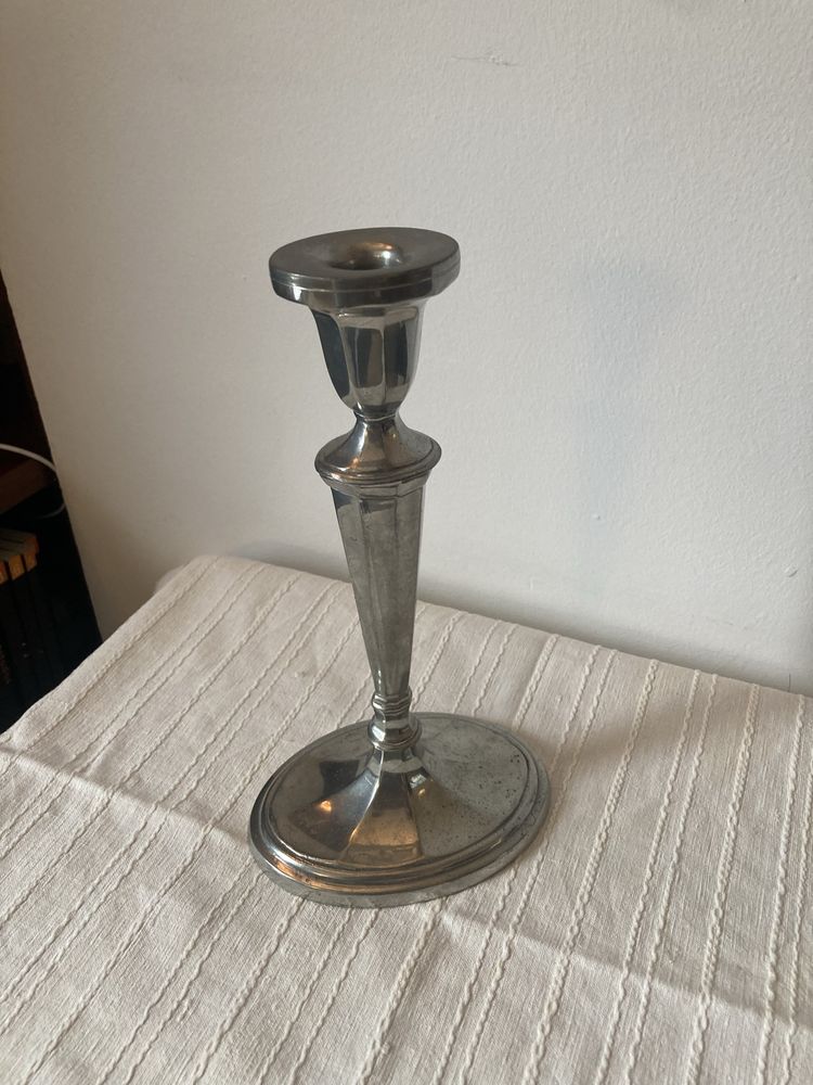 Castiçal em estanho