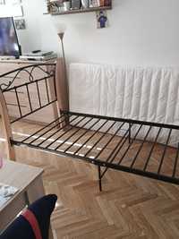 Łóżko metalowe z materacem