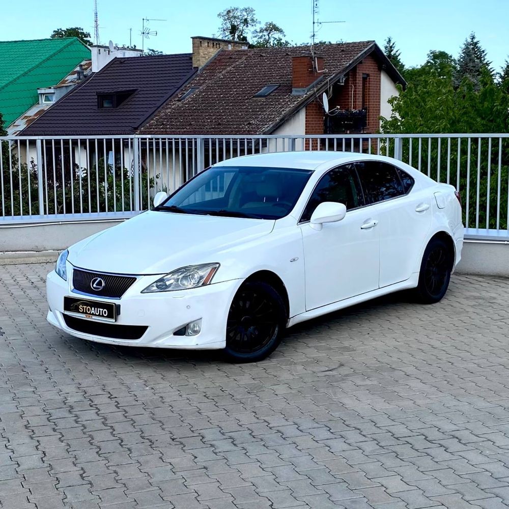 Lexus is220d | 2.2d 177km | Biała perła | Bogate wyposażenie | Manual