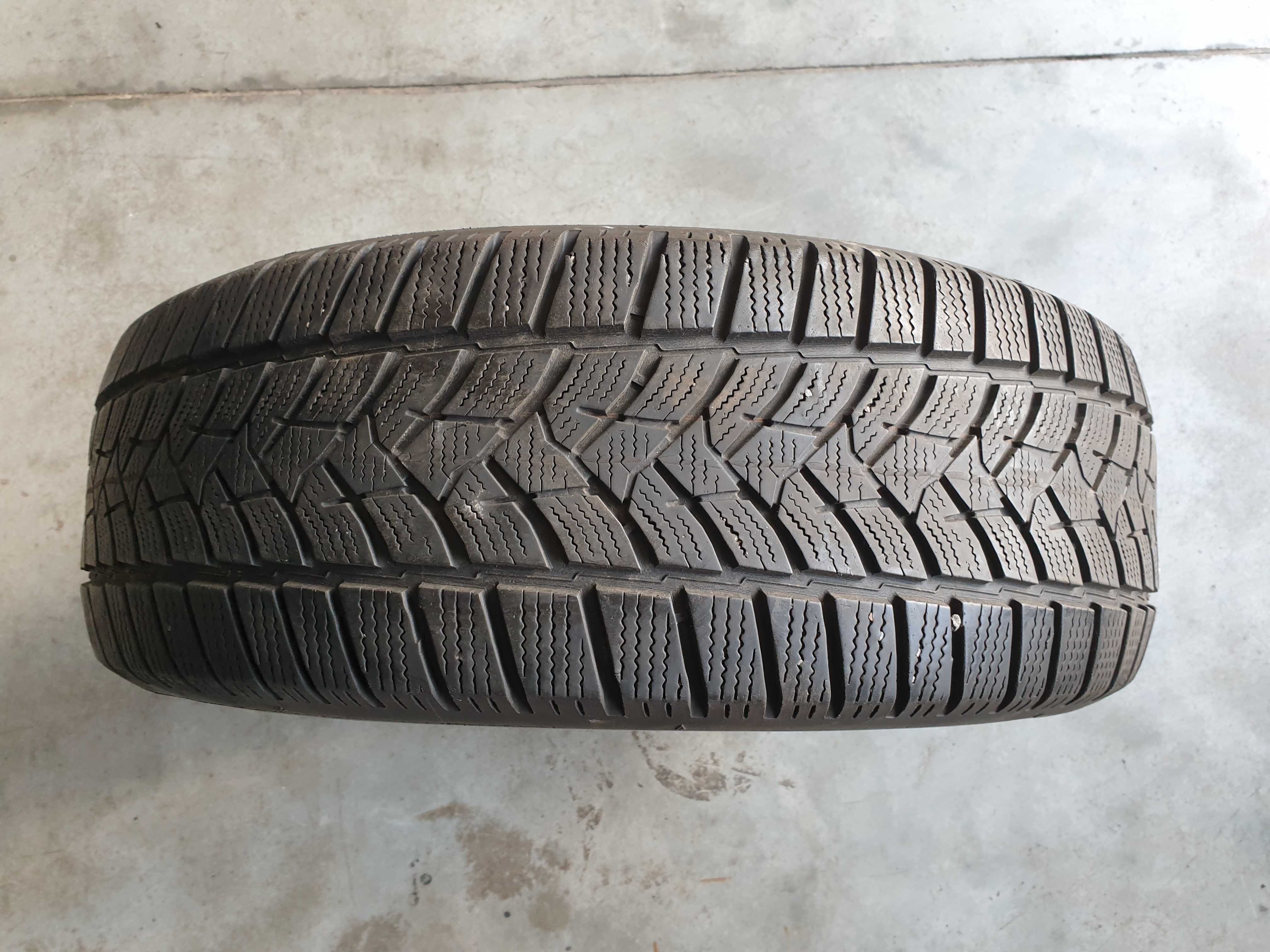 1szt. 215/60/17 96H Dunlop Winter Sport 5 SUV 5mm 2019r [ 465 ]
