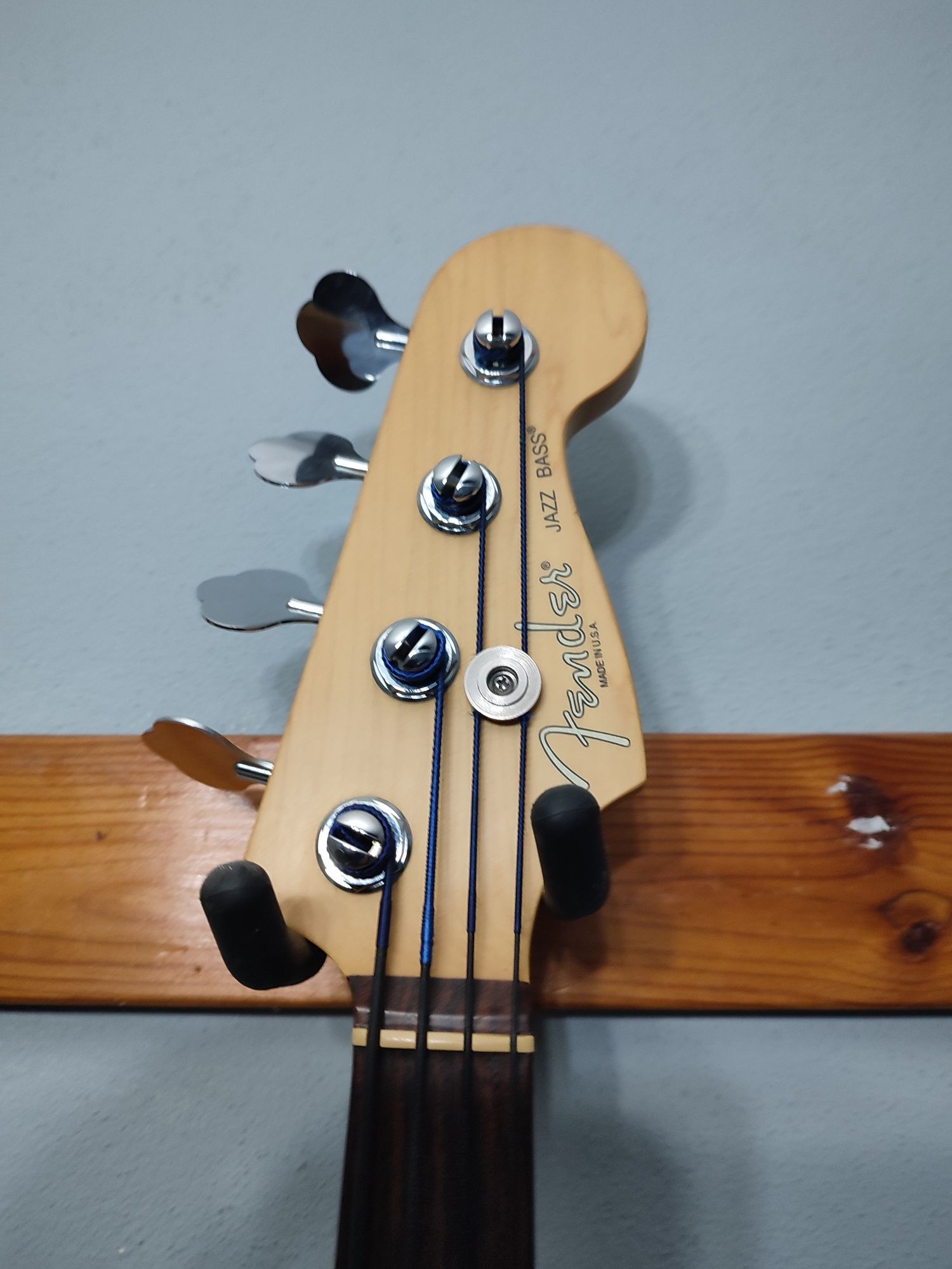 Fender American Jazz Bass 2004