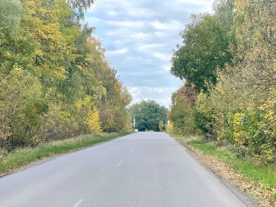 Продається земельна ділянка під забудову в Парпурівцях 7811