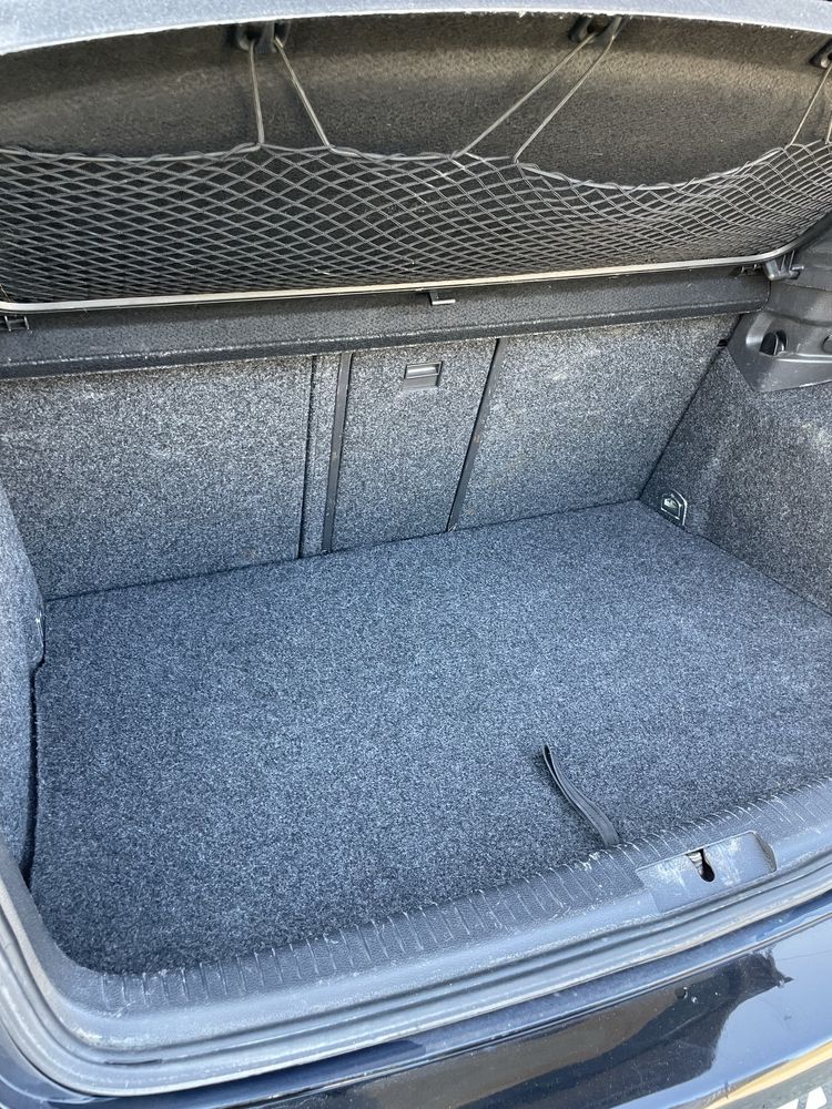 Volkswagen Golf V 2.0tdi