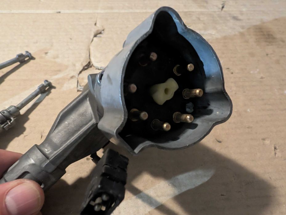 Zestaw zamków do Mercedesa W201